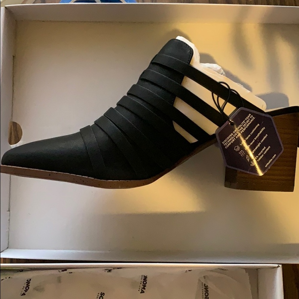 Sonoma shoes